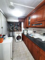 Hougang Street 61 (Hougang), HDB Executive #471733981